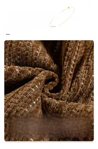 Gros plan du tissu en velours de vison marron haute densité avec une texture moelleuse