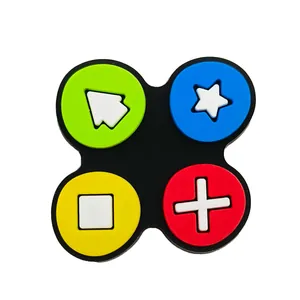 Set di ciondoli per scarpe console di gioco in PVC morbido con pulsanti colorati DIY