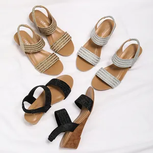 Sandalias de cuña para mujer con pedrería en oro, plata y negro con tacones de moda
