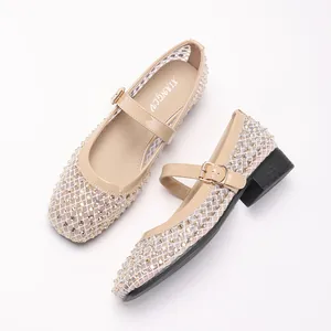 Ballerine Mary Jane in mesh con strass scintillanti e tacco basso a blocco