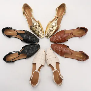 Dames Retro Gevlochten Platte Sandalen Ademend Romeinse Stijl PU Leer T-Band Gesp Opengewerkt Vierkante Neus Zomer Casual Schoenen
