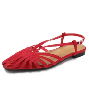 Vintage rode geweven sandalen met een hol ontwerp en verstelbaar hielbandje voor dames
