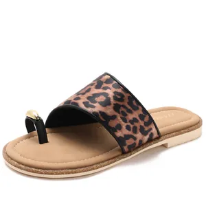 Damen Mode Französischer Stil Flache Sandalen Zehenring Pantoletten Gold Ball Dekor Casual Strand Leopard Print Sommerschuhe