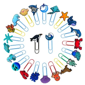 Set de 22 clips animales marinos incluyendo marcapáginas de PVC tiburón y ballena