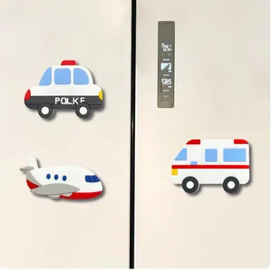 Λεπτομέρεια από 3D μαγνητάκια ψυγείου αυτοκίνητο και αεροπλάνο από μαλακό λάστιχο PVC