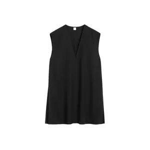 Minimalist black sleeveless V-neck top with a side slit and loose fit for summer