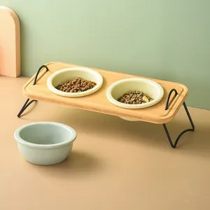Support de gamelle surélevé en bambou avec bols en céramique pour chats et chiens