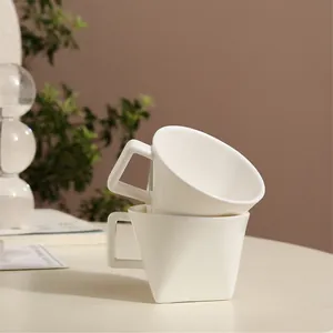 Modern Minimalist Geometric Ceramic Mug White Triangle Coffee Cup With Square Handle Heat Resistant Milk Tea Water Cup