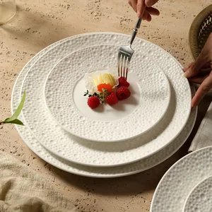 Elegant Modern White Ceramic Dinner Plate With Bubble Relief Texture Round Porcelain Salad Steak Plate For Home Restaurant Hotel Tableware