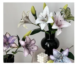 Close-up of lifelike 3D lily petals with detailed veins in a ceramic vase