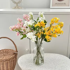 Branche de Fleurs de Lilas Artificielles en Soie Feuilles Vertes Pour Décoration de Table Mariage Maison Arrangement Floral