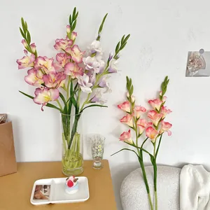 Gladioli artificiali realistici in vari colori per la decorazione di vasi da casa
