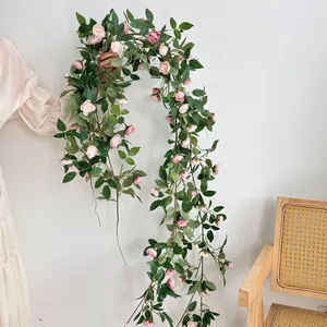 Guirnalda de rosas rosas artificiales con hojas verdes para decoración de pared y hogar