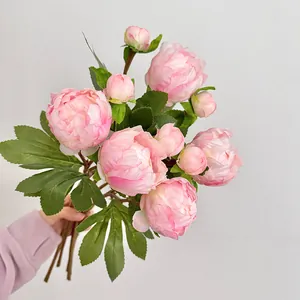 Mazzo di peonie rosa artificiali con cinque teste e foglie verdi realistiche per decoro