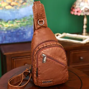 Sac de Poitrine en Cuir Véritable Vintage pour Femme Grande Capacité Multicouche Sling Bag Sac Bandoulière Avec Trou d'Écouteur Imperméable