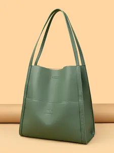 Deep green large capacity tote bag with lychee pattern leather and dual shoulder straps