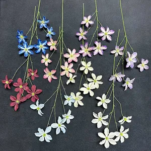Fiori di clematide artificiale a 5 teste in vari colori per casa e matrimoni