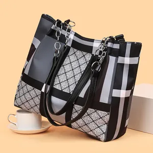 Women Geometric Pattern Tote Bag Oxford Cloth Large Capacity Handbag With Chain Strap Fashion Casual Commuting Shoulder Bag