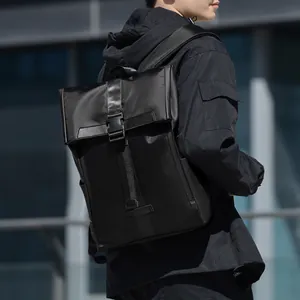 Sac à dos professionnel noir mat en cuir imperméable avec fermeture à boucle