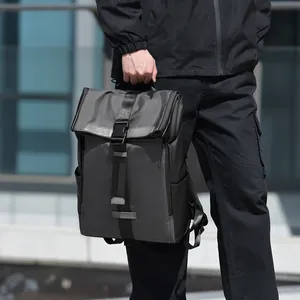 Sac à dos tactique étanche pour ordinateur, style utilitaire noir et gris foncé