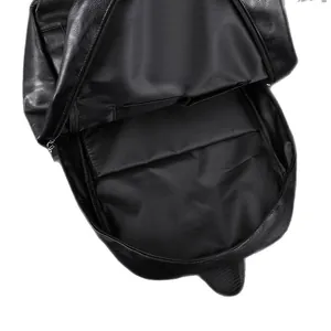 Grand sac à dos professionnel en cuir noir avec compartiment spacieux et cloisons internes