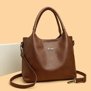 Sac Fourre-tout en Cuir Huilé Rétro pour Femmes Lettre Argentée Grain Navette Sac à Main Sac à Épaule Mode Bureau