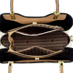 Leather handbag for women with internal compartments and magnetic closure in beige