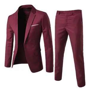 Slim fit two-piece men's business suit in burgundy with blazer and trousers