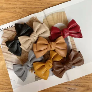 Vintage French Faux Leather Bowknot Hair Clip For Women Retro Large Bow Hairpin Duckbill Clip Handmade Hair Accessories