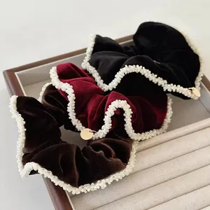 Vintage Velvet Artificial Pearl Scrunchies French Elegant Beaded Elastic Hair Bands Handmade Hair Ties For Women Daily Styling