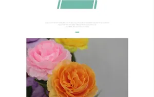 Dettaglio di petali di peonia in seta multicolore con texture realistica per decorazioni