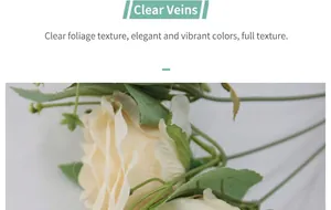 Primer plano de rosa de seda blanco crema con textura de pétalos y tallo verde