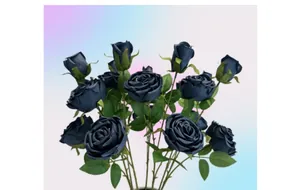 Vue détaillée de roses Austin artificielles bleu foncé avec pétales en soie et feuilles