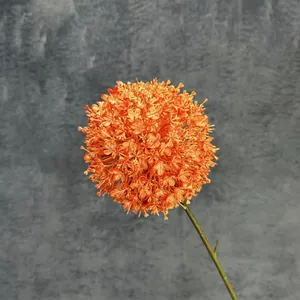 Levendige oranje kunstmatige alliumbloem met groene steel voor bruiloft decoratie
