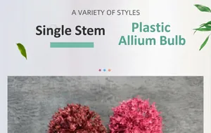 Détail de fleurs d'oignon réalistes en plastique bordeaux et rose pour compositions