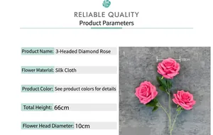 Dettaglio delle rose in seta a 3 teste con altezza 66cm e diametro del fiore 10cm