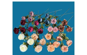 Détails de roses Austin artificielles montrant des pétales multicouches réalistes