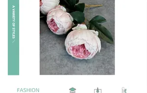 Vista dettagliata di un bouquet di 7 peonie di seta con petali rosa e foglie verdi