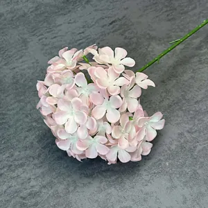 Kunstmatige roze en crème hortensia voor bruiloftsdecor en bloemstukken in huis