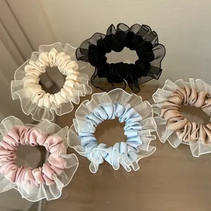 Set de cinco coleteros de satén y organza en colores pastel para peinados de mujer