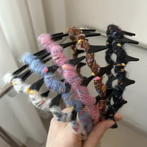 Korean Style Knitted Wool Wrapped Headband With Non-Slip Teeth Fuzzy Wave Hair Band For Women Autumn Winter Hair Accessories