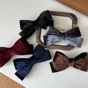 Set di 5 fermagli per capelli con fiocco in velluto nero, bordeaux, blu, grigio e marrone