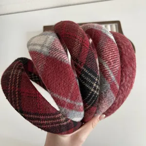 Cerchietto Largo Vintage in Lana a Quadri Rosso Plaid Scozzese Hair Hoop Stile Collegio Accessori per Capelli da Donna