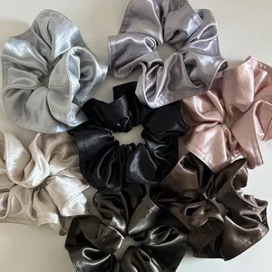 Elegante Elastico per Capelli in Satin Lucido da Donna Tinta Unita Pieghettato Grande Elastico per Capelli Alta Elasticità Gioielli