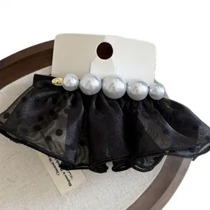 Barrette à cheveux rétro à pois noirs, dentelle en tulle et perles blanches sur bois