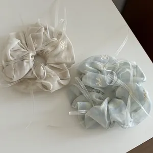 Chouchou Rayé Coréen Doux Avec Nœud Ruban Broderie Tissu Élastique à Cheveux Pour Femmes Filles Accessoires de Cheveux Quotidiens