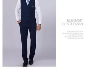 Detail van slim-fit marineblauw gilet en bijpassende broek voor een formele trouwkostuum