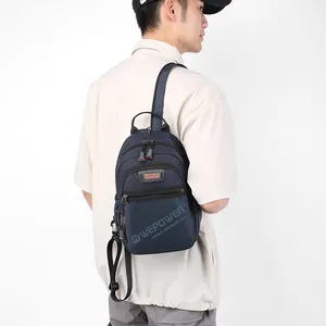 Sac de poitrine bleu marine en nylon pour homme avec fermetures éclair multicouches