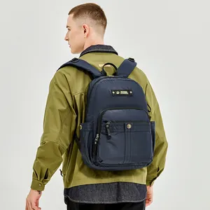 Wasserdichter dunkelblauer Rucksack mit großem Fassungsvermögen und WE POWER Logo