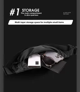 Dettaglio del marsupio sportivo in nylon ad alta capacità con strati di stoccaggio multipli